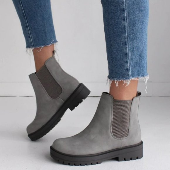 New Women Gray Chelsea Elastic Low Platform Ankle Boots Booties - Picture 2 of 5